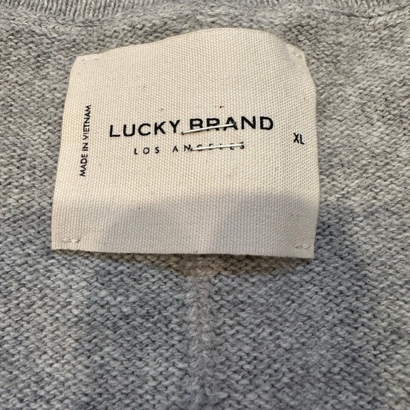 Lucky Brand Women’s Gray V-Neck Sweater Size XL - Picture 3 of 5